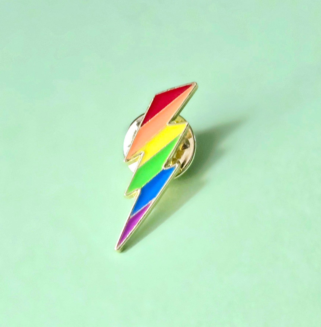 Rainbow Pride Flag Brooch LGBTQ Lapel Pin Ally Badge Equality Gay Lesbian Pins - Foto 2