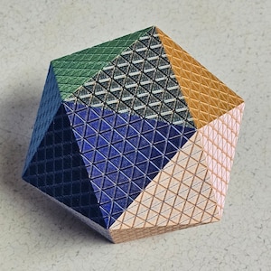 Icosaedro 3D Impresso Modelo Poliedro de 20 lados 4 polegadas