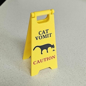 Letrero de piso mojado con vómito de gato / Regalo de broma / Relleno de media / 5 pulgadas