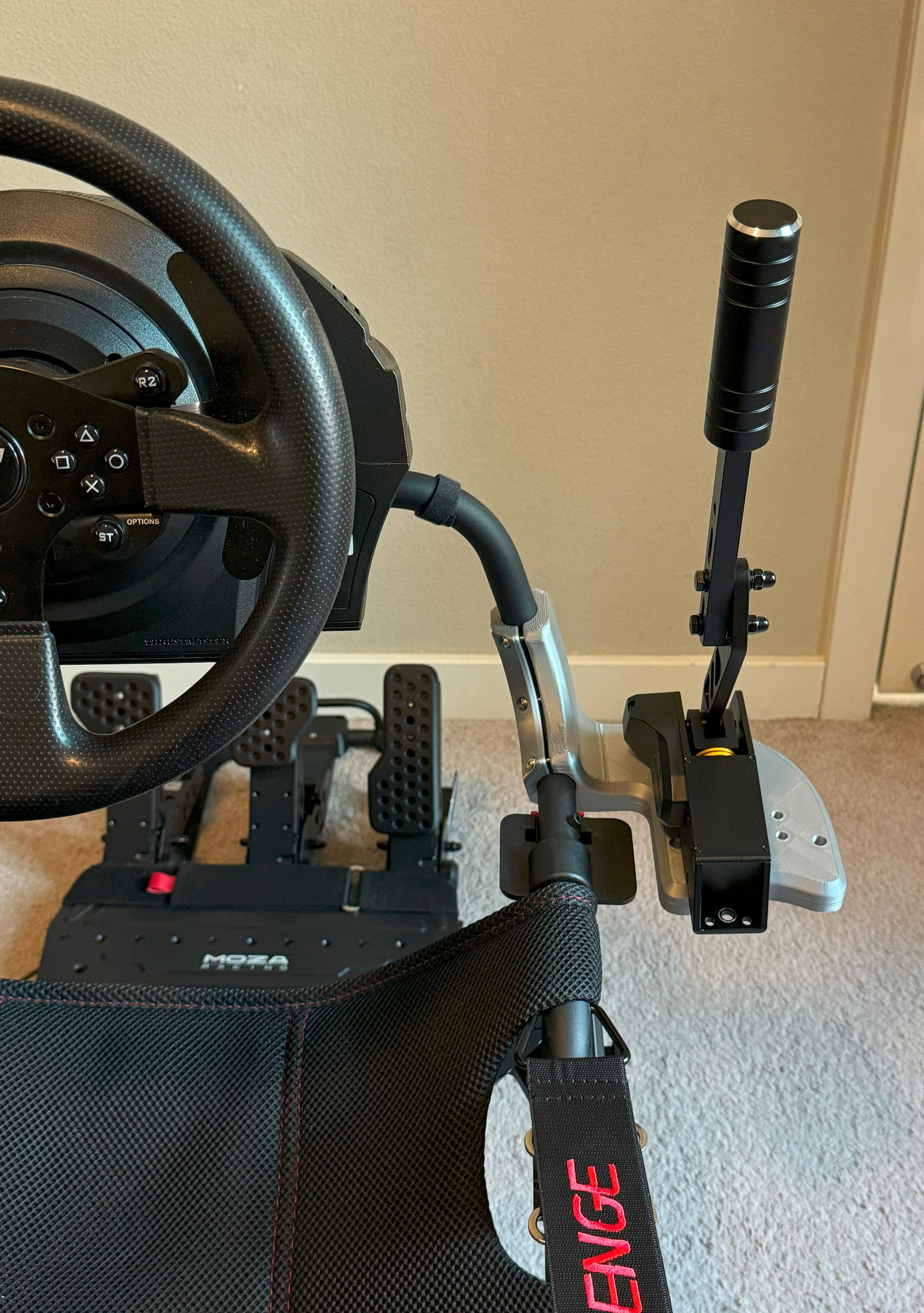 Playseat Challenge または Challenge X Logitech 用シフター / ハンド 