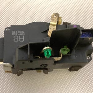 Saab 9 5 Door Lock Front Door RH 4857140