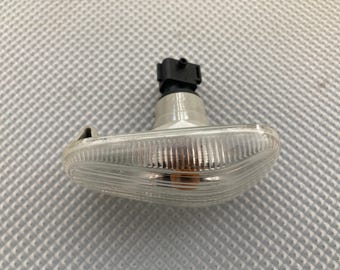 Saab 9 3 Side Indicator Lamp 12777318 12785743 Bulb Socket 12797071