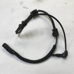 2010-2012 Saab 9 5 NG Wheel Speed Sensor Front 12842287
