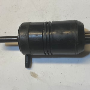 Pompe de lave-glace Saab C900 30525922