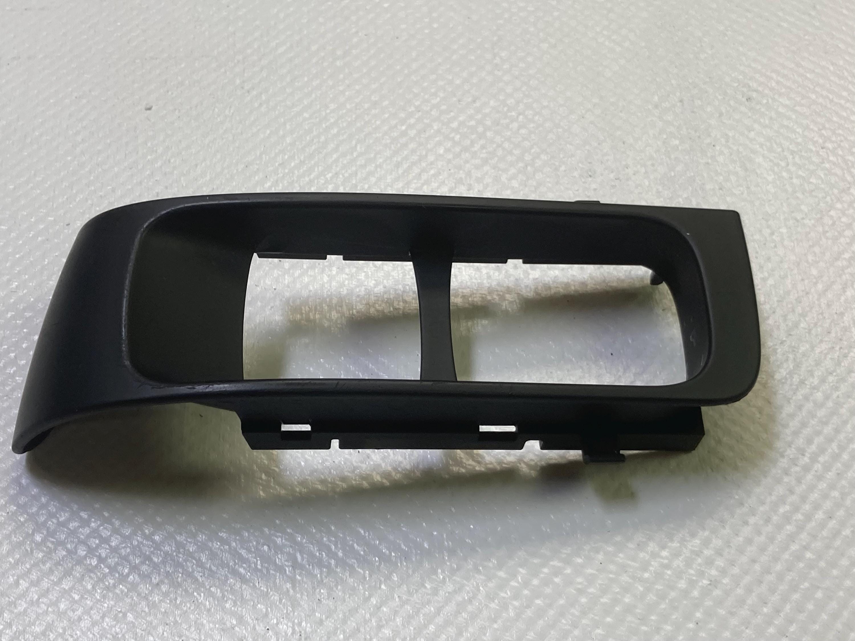 2004-2011 Saab 9 3 Front Door Switch Cover LH 1127341 12782850