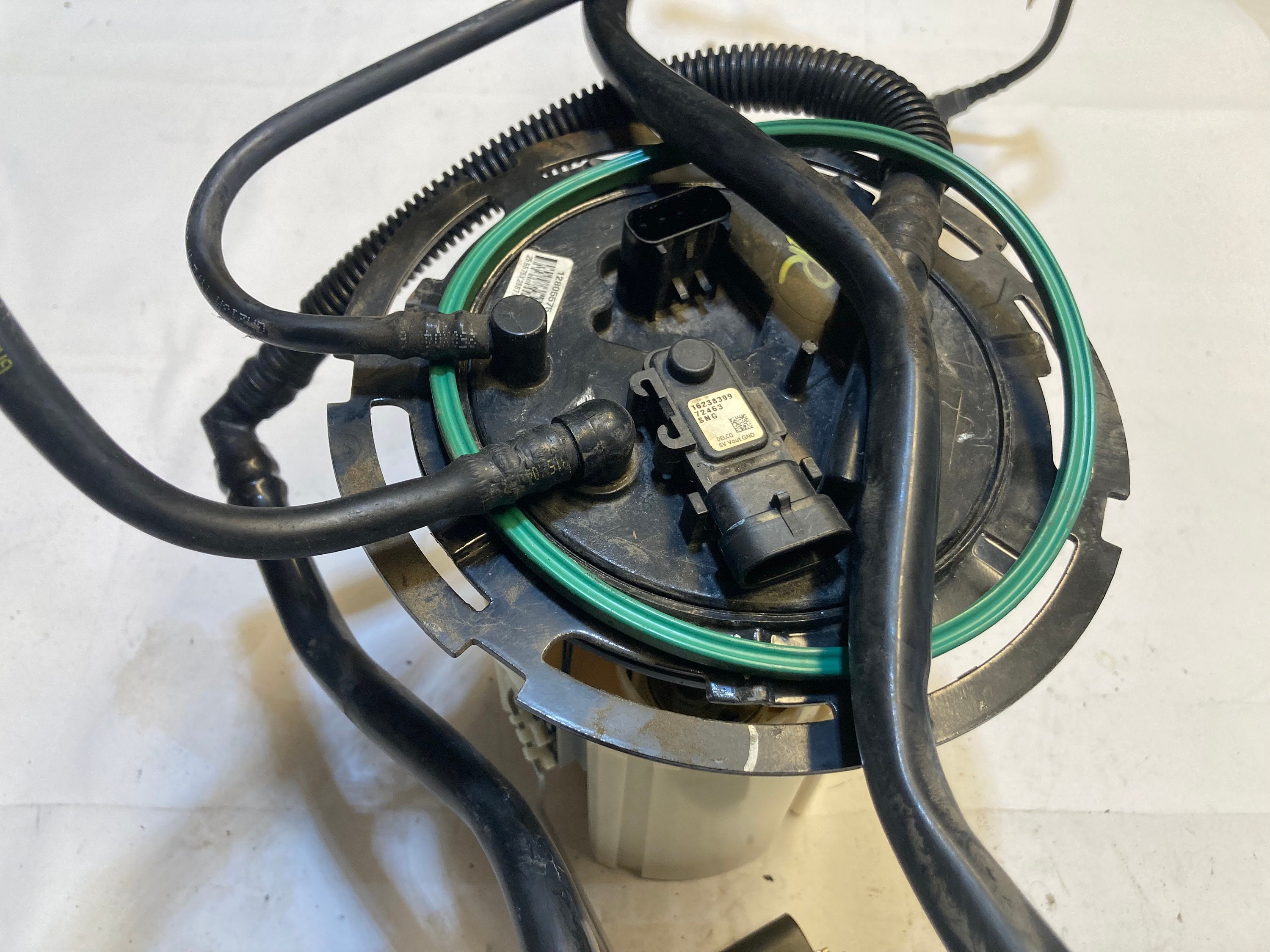 ふう FPF Fuel Pump For Kawasaki 90-11 ZX-11 / 93-03 ZX-7R / 95-99 ZX-6R Rep