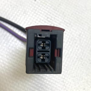 Saab Connector Housing 4113429 AMP 2-962374-1