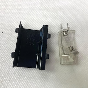 Saab 900 NG Lampcover 4519054 met handschoenvak voor lamp