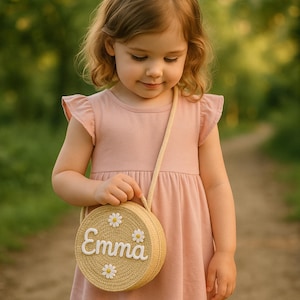 Monogrammed Toddler Straw Bag – Custom Name Woven Purse, Lightweight Girls Summer Crossbody, Beach or Picnic Bag
