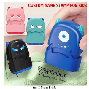 Timbro per abbigliamento, timbro con nome in tessuto, timbro personalizzato con nome per bambini, timbro con etichetta per abbigliamento, etichette personalizzate per bambini, timbro a forma di mostro