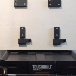 Male Stacktech Adapter