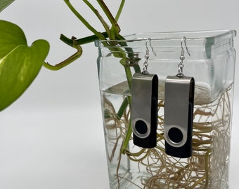 Flash Drive Earrings / Functional USB Sticks / Techie Jewelry