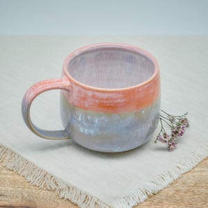 Taza de cerámica hecha a mano, taza pequeña rosa y azul para té o café