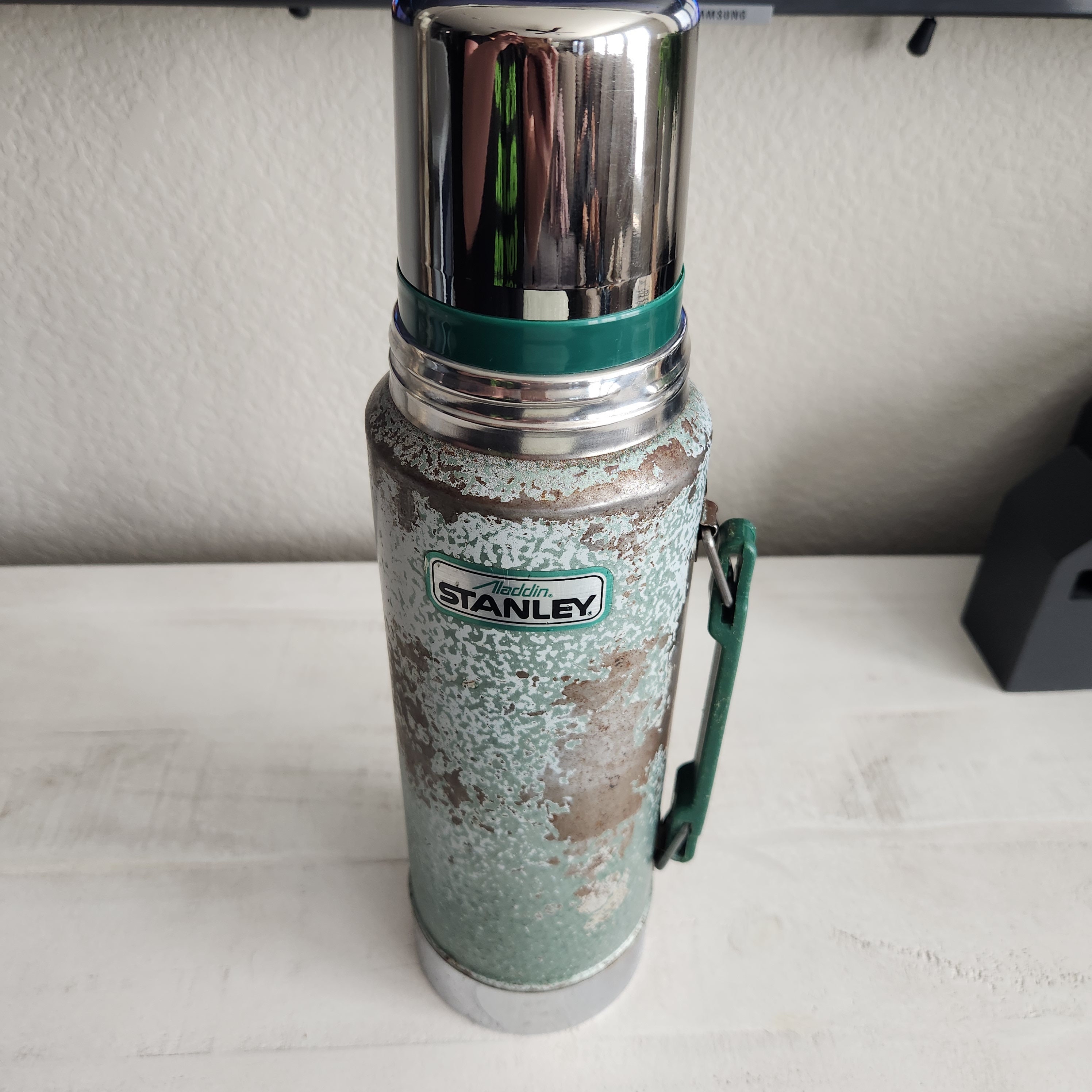 Gran ejército vintage Dispensador de café termo Stanley modelo nº 3325 -   México