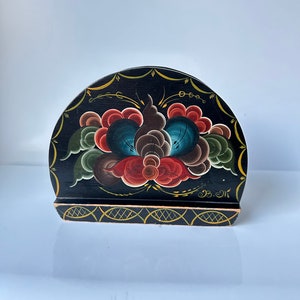 Portatovaglioli vintage in rosemalto, fatto a mano in Norvegia, portarotolo di carta per la casa, arredamento da tavola in Norvegia