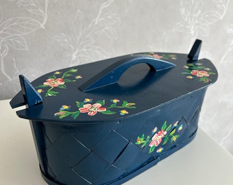 Noorse rosemaling cake tine vintage handgemaakte huisdecor volkskunst van Noorwegen