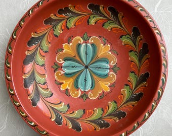 Handmade Norwegian Rosemaling Plate: Folk Art Wall Hanging (37cm)