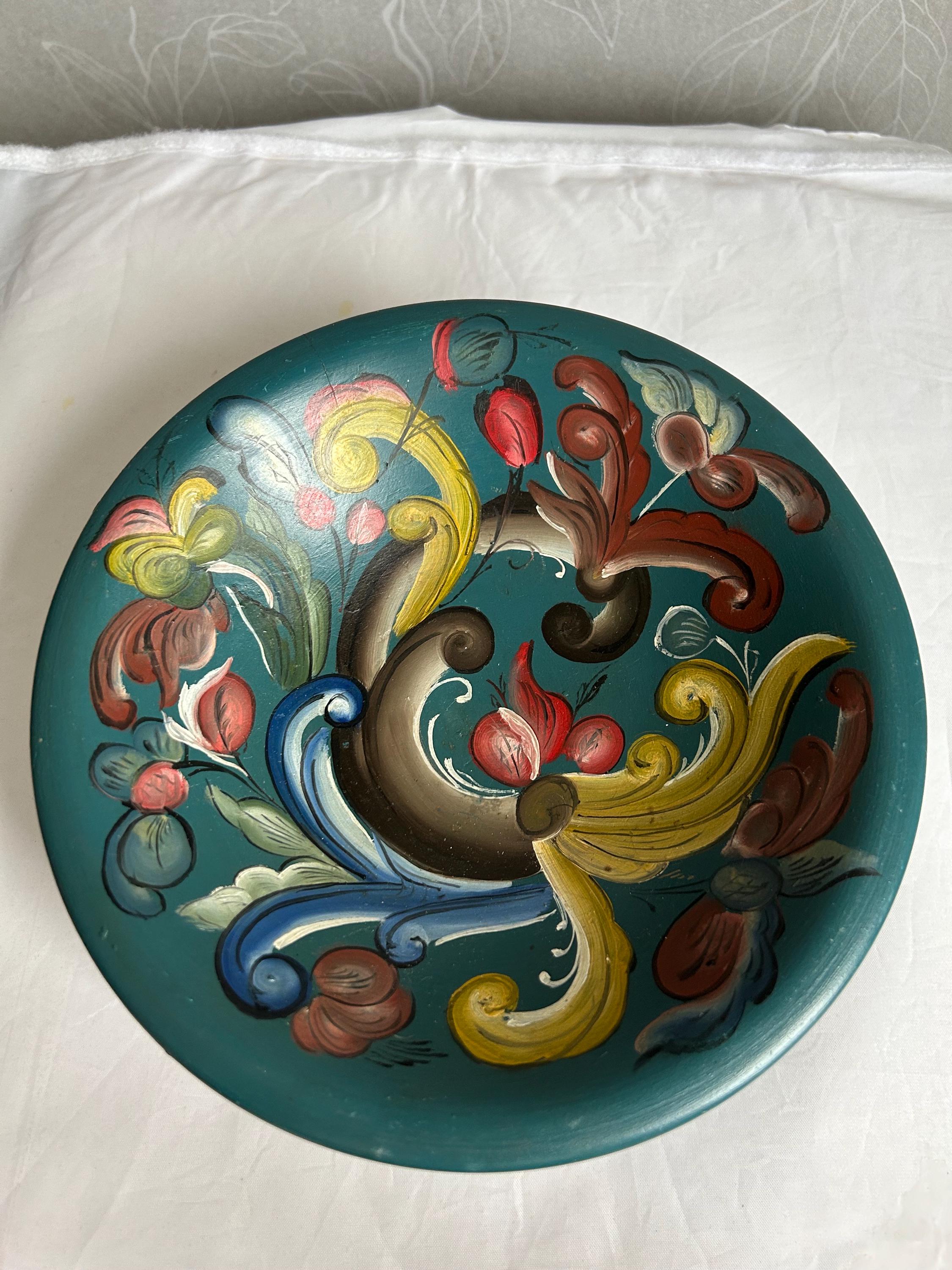 ビンテージ ノルウェー ローズマリング ボウル: 手描きの民芸品、1967