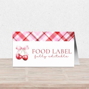 Etiqueta de comida editável, cartão de barraca de comida personalizado cereja no topo, decoração de chá de bebê coquete com laço rosa, modelo de cartão de bufê para download instantâneo BB-007