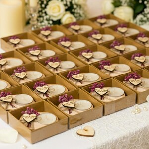 50 piezas de recuerdos rústicos para boda, velas de té personalizadas para invitados al por mayor, regalos para despedida de soltera, portavelas de madera, recuerdos de boda al por mayor