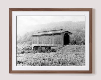 Impresión de un puente cubierto de Vermont, fotografía de paisaje en blanco y negro (descarga digital)