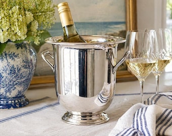 Vintage silver plated Champagne bucket. Barware