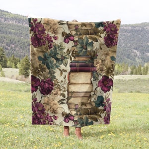 Book Lover Reading Blanket, Cottagecore Decor, Books & Flowers Gift,  Book Lover Gift, Vintage Floral Soft Fleece Blanket Academia Aesthetic
