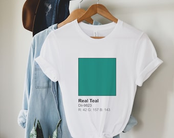 Camiseta con muestra de color verde azulado real, camiseta de diseñador gráfico