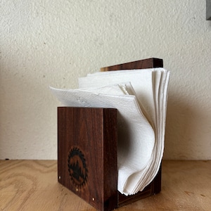 Nussbaum Serviettenhalter