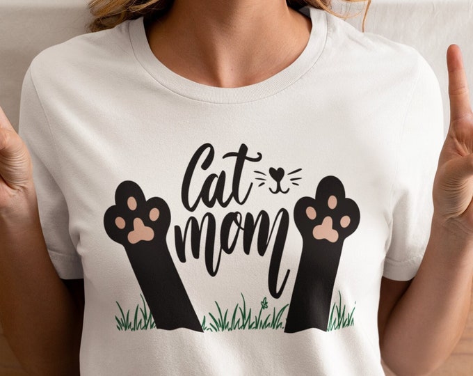 Cat Mom T-Shirt - Cute Feline Lover Tee - Funny Kitty Mother Shirt - Pet Parent Gift - Kitten Mama Apparel - Purrfect Cat Mommy Top - Meow!