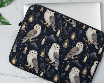 Wizarding Owl Magic Wonders Laptop Sleeve