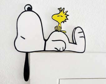 Over The Door Frame Corner Decoration with Beagle Dog & Bird and Sleeping Dog Design Christmas Gift
