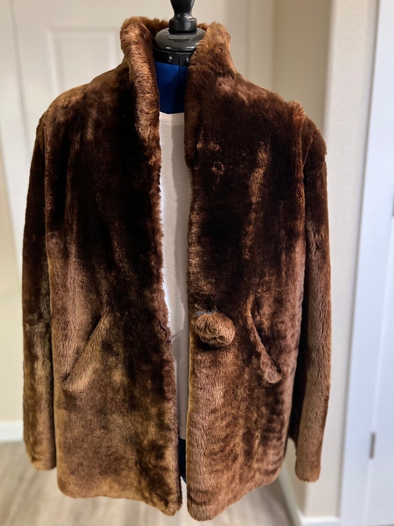 Brown Vintage Sheared Beaver fur coat sized Medium