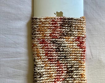 Crochet Pattern Laptop | 13" Macbook Computer Cover | Customizable Laptop Sleeve | Beginner Crochet Project | English PDF Document