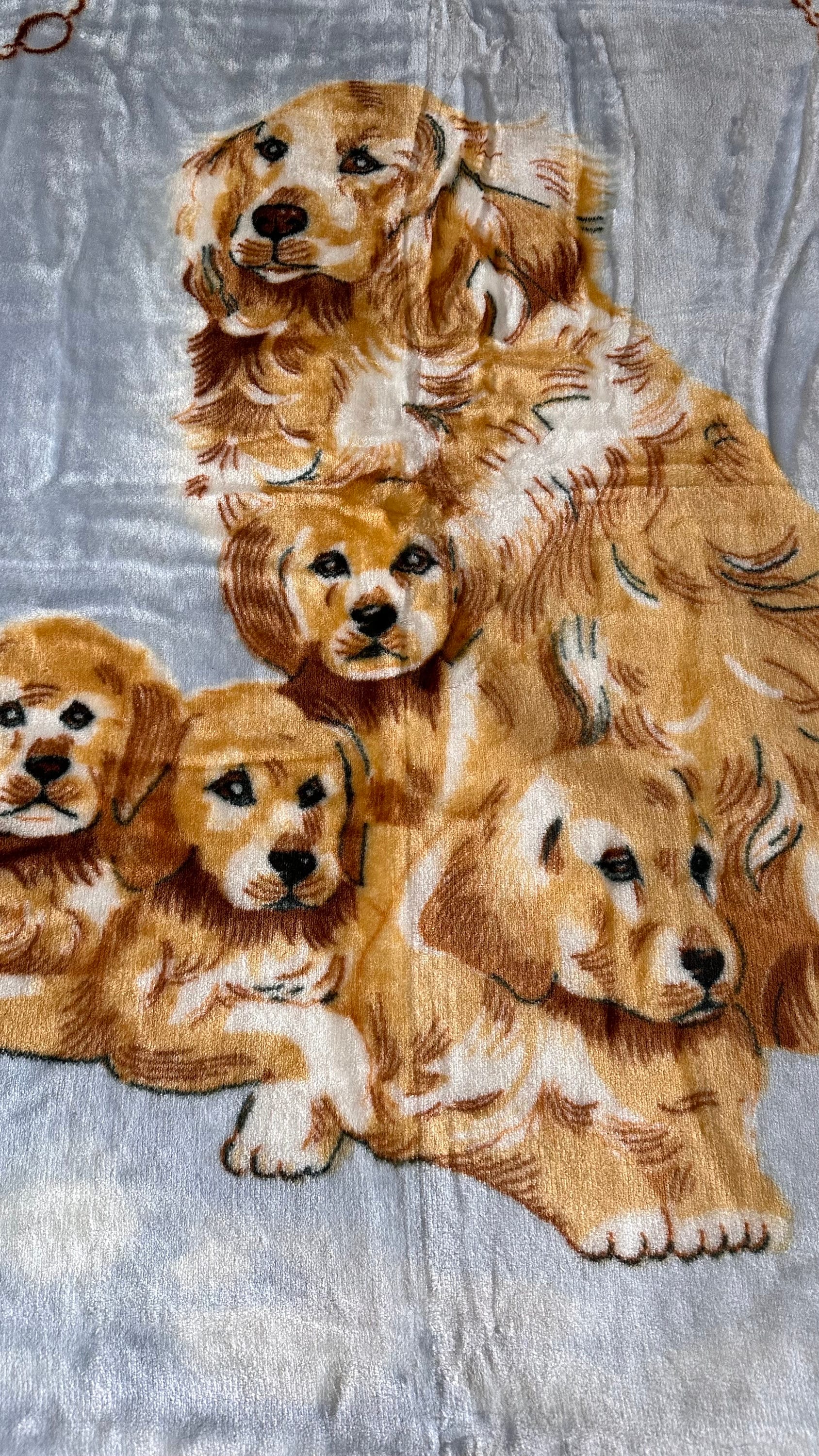 Vintage Dogs Novatex Blanket: Twin Size, New With Tags (150x220cm