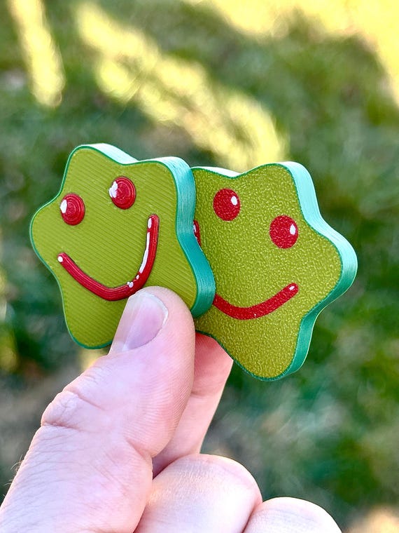 Pickle Slider Fidget Toy ~ Star-Shaped Magnetic Slider with Textured Grip