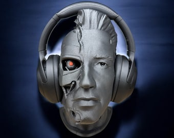 Terminator Headphone Stand: Battle-Damaged T-800, Sci-Fi Decor
