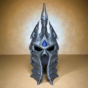 Lich King Headphone Stand: Legendary Display for True WoW Fans GalaxySilver Bluegem