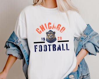 Football de Chicago avec ours graphique PNG, Chicago football imprimable, ours décor PNG, ours dans des lunettes de soleil png, imprimable Chicago Art