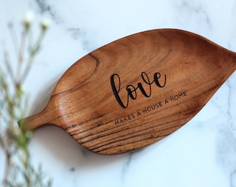 Acacia Wood Mini Leaf