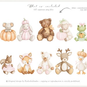 Op de afbeelding: Waterverfillustraties van tien schattige knuffeldieren, waaronder een koala, konijn, teddybeer, lam, kikker, eekhoorn, vos, beer, hert en eend. Elk dier is afgebeeld in een zacht, pastelkleurig palet, sommige houden pompoenen vast. De afbeelding bevat tekst met "What is included" en "107 separate png files."