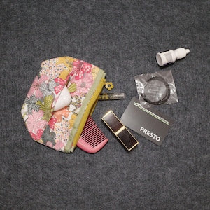 Trousse à maquillage florale, portefeuille en Liberty avec pochette pour pièce de monnaie, pochette à cosmétiques zippée, porte-cartes d'identité, mini trousse de toilette pour elle