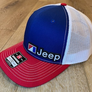 ★JEEP★ Essential Small JEEP Logo Ball Cap JQ5GCU191BK Jeep Cap Adjustable Puff Embroidered Baseball Hat at Amazon