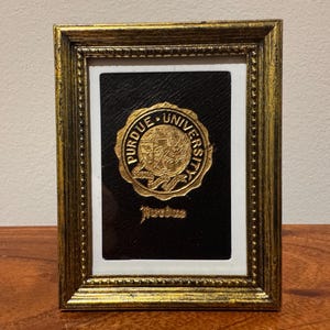 Purdue University Antik Läder Mini Sigill (ca 1900–1910) i förgylld ram