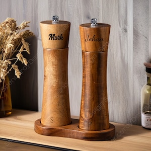Personalized Wooden Salt and Pepper Grinder, Wood Pepper Grinder, Handcrafted Salt and Pepper Mill,Salt and Pepper Shaker
