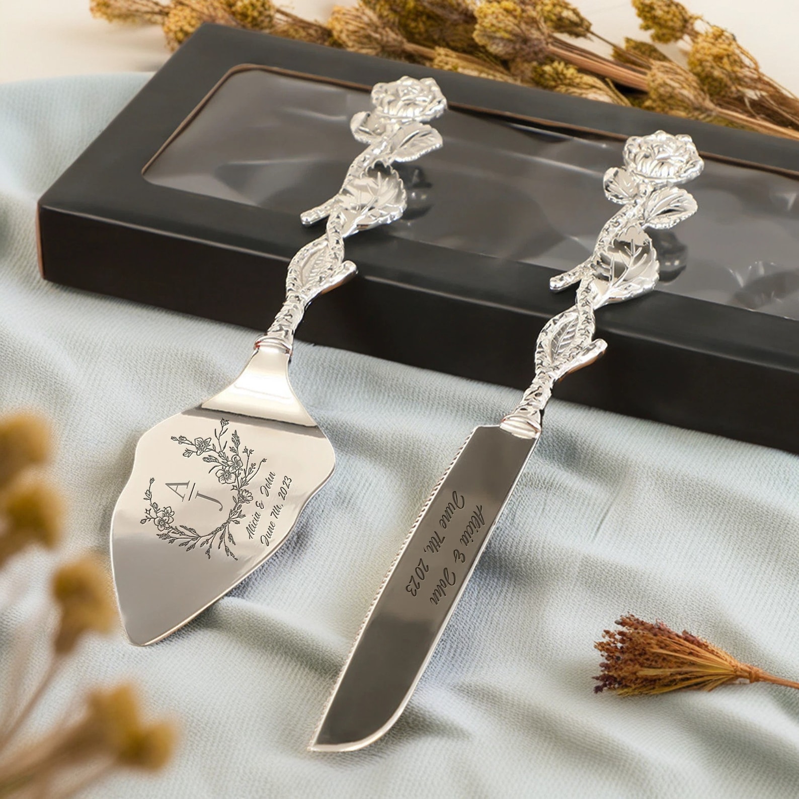 Personalized Wedding Rose Cake Server Set | Elegant Bridal Pastry | Marriage gift | Matrimonial Ceremony Dessert Silverware - Silver