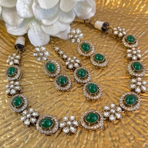Faux Kundan Choker Set Earring/ Tikka/ Tikli/ Indian/ Pakistani/Fashion Jewellery/ Gift for Women