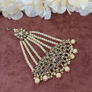 Champagne Jhumar