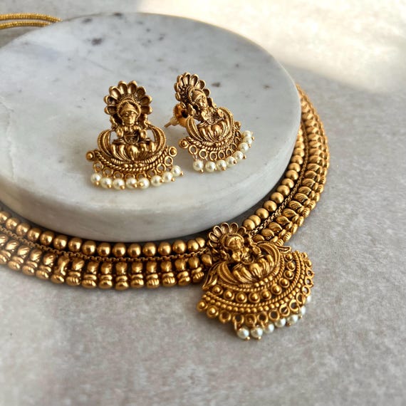 Temple Style Gold Vintage Necklace Set with Earring South Asian Indian  Ethnic Fashion Jewellery Gift for Women Old Gold Traditional
