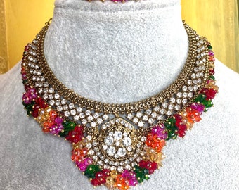Set con collana di perle - multicolore